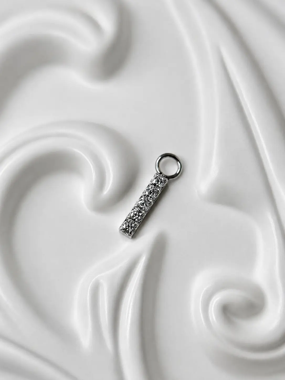 Подвески для пирсинга — TB-0952 · Titanium CZ Cross Dangle